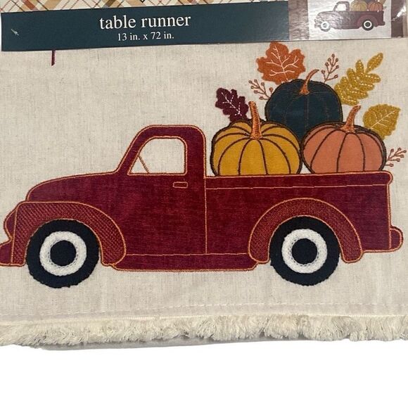 Autumn Air Fall Harvest Thankful Truck Pumpkins Table Runner NWT 13 x 72 inches - Picture 3 of 9